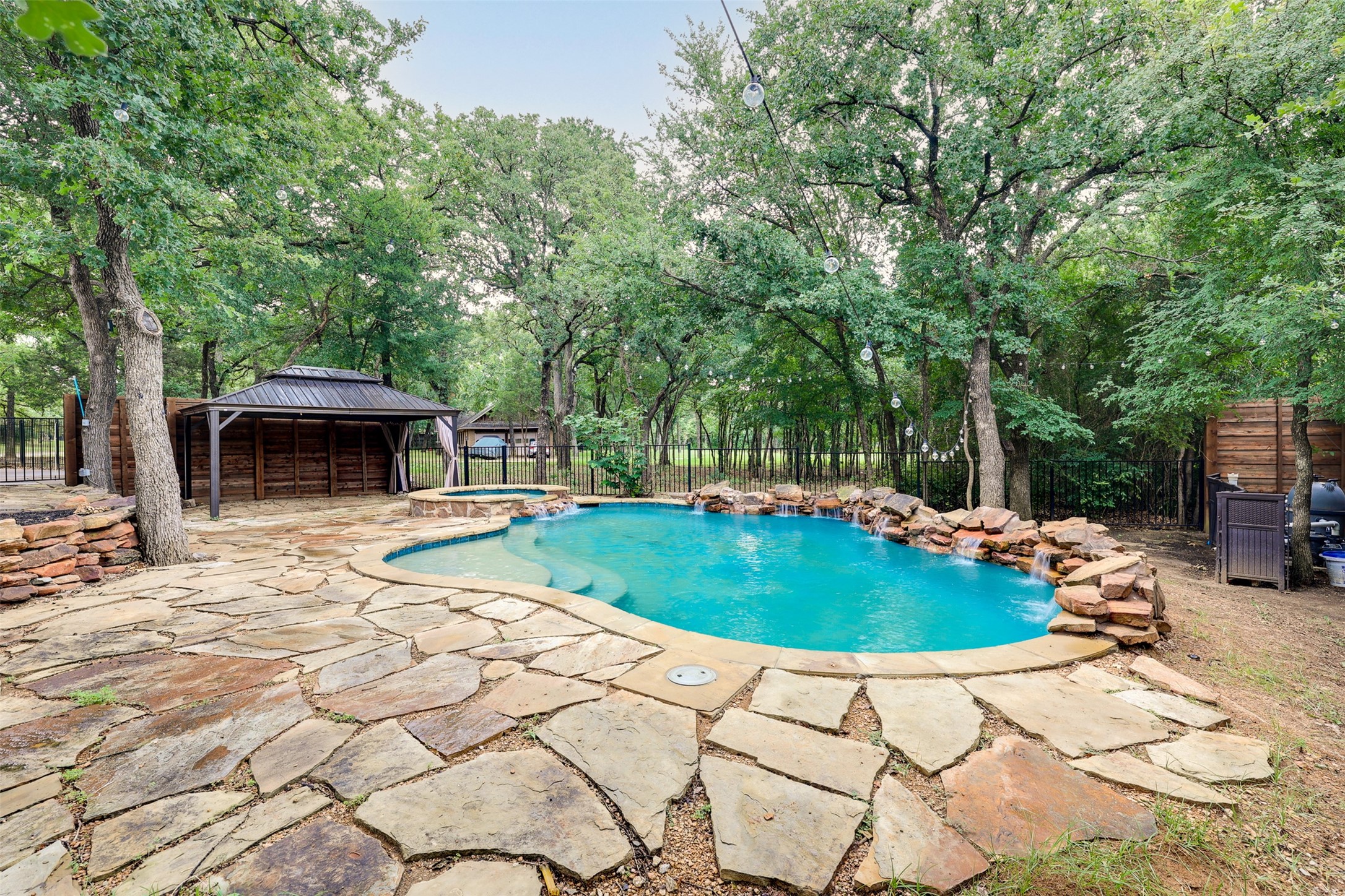 4502 Ridgecrest Drive Arlington TX 76017