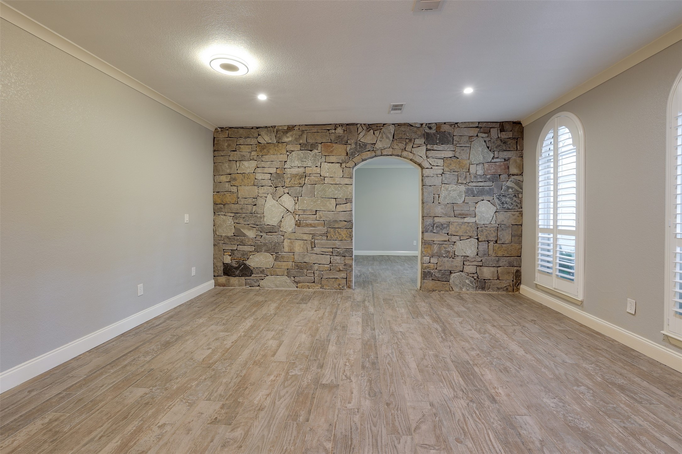 4502 Ridgecrest Drive Arlington TX 76017