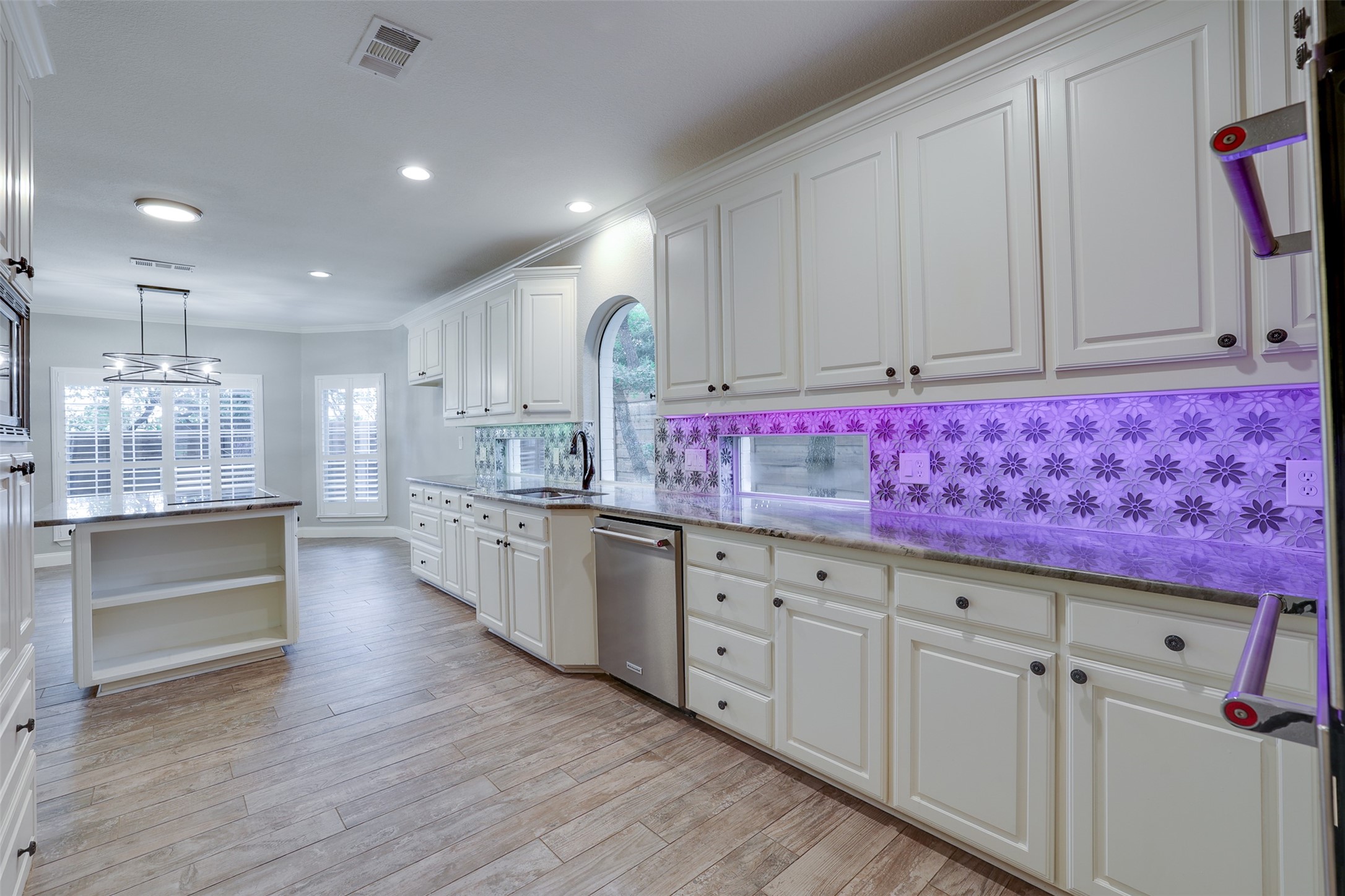 4502 Ridgecrest Drive Arlington TX 76017