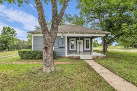 620 Washington Street McGregor TX 76657