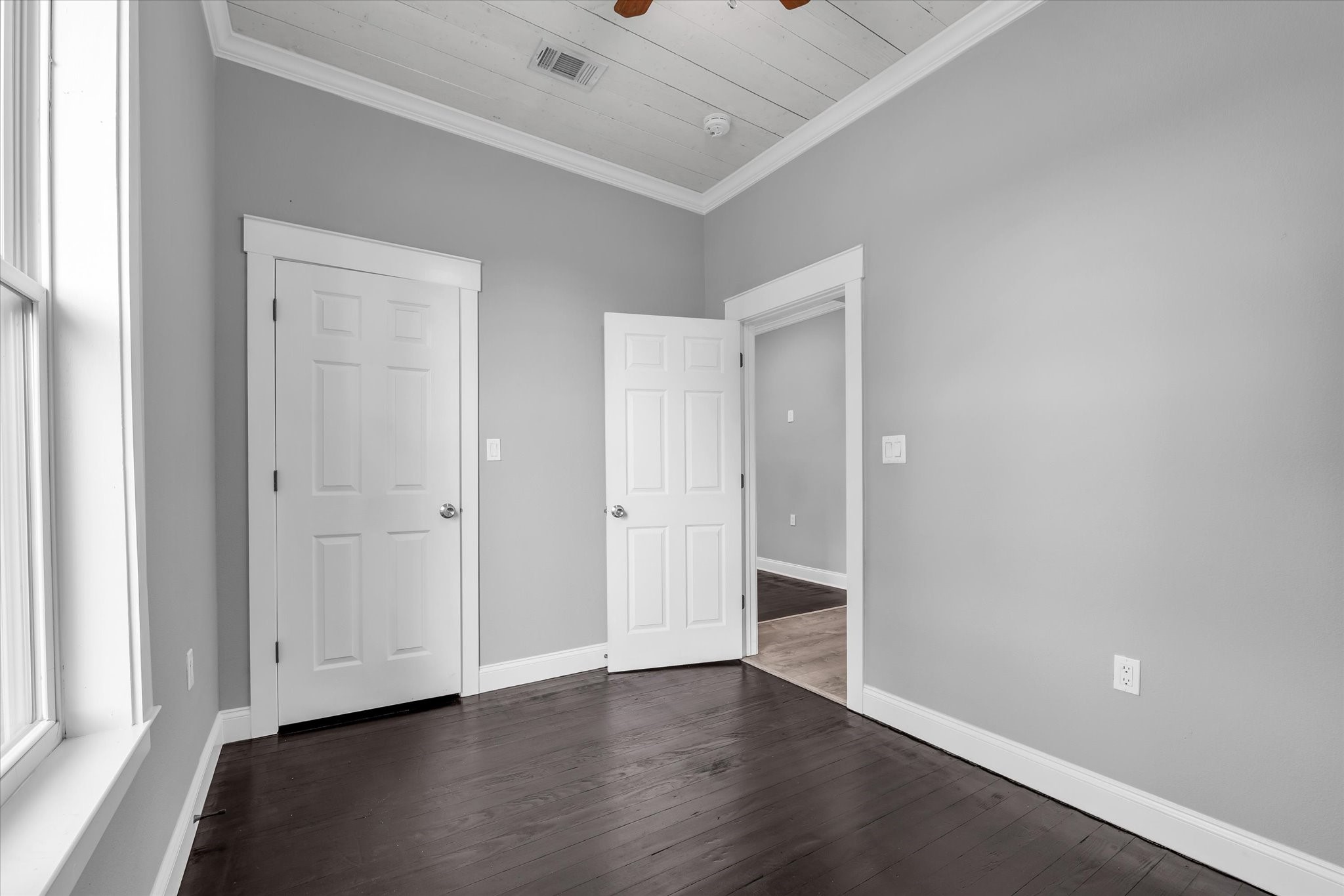 620 Washington Street Mcgregor TX 76657