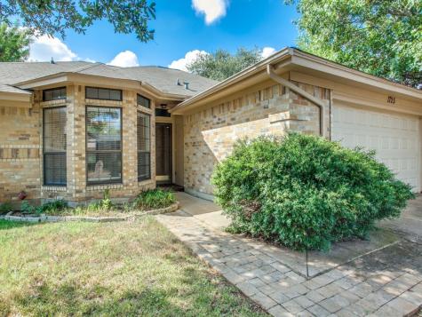 1725 Dorchester Street Fort Worth TX 76134
