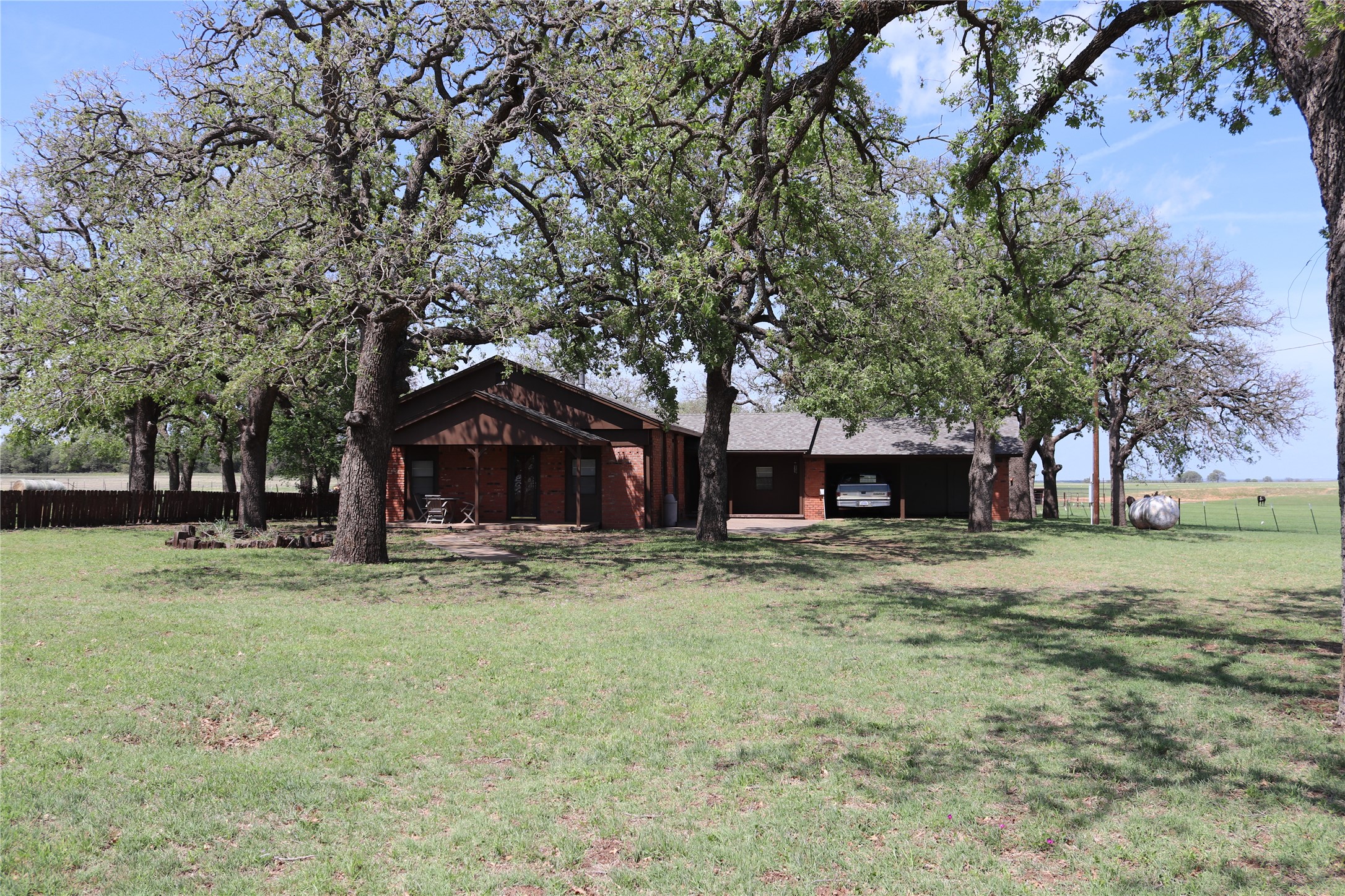 2553 Brixey Road Henrietta TX 76365