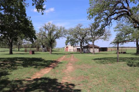 2553 Brixey Road Henrietta TX 76365