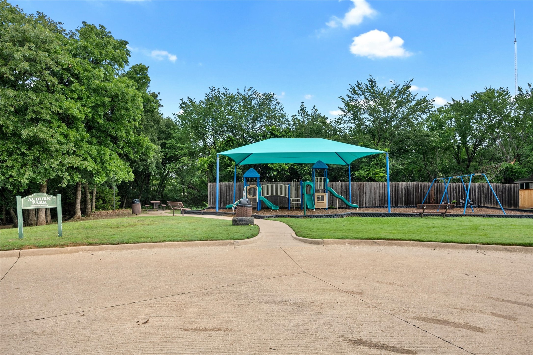 2406 Forest Park Circle Mansfield TX 76063