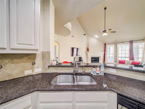 324 Enid Drive Lewisville TX 75056