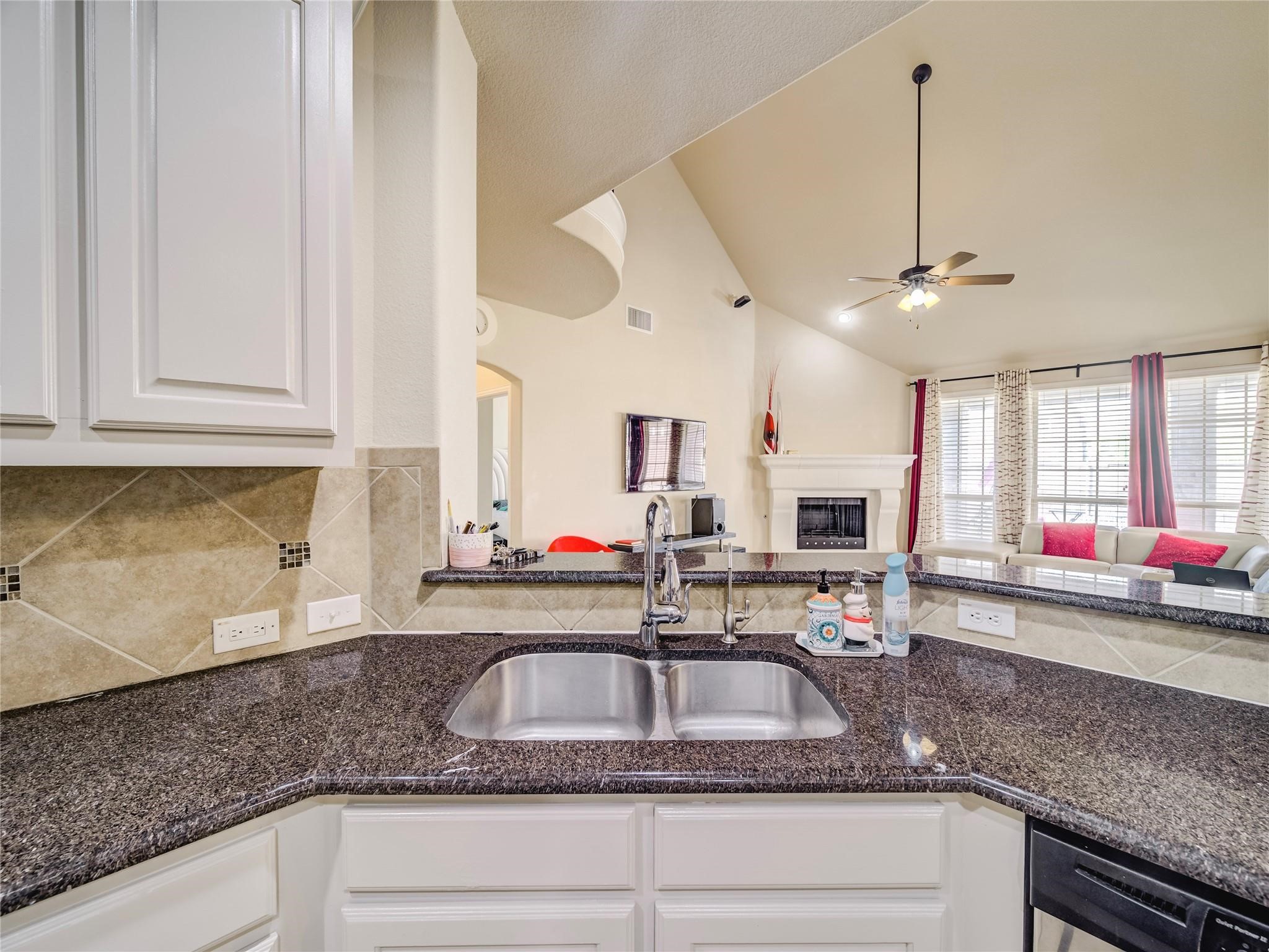 324 Enid Drive Lewisville TX 75056