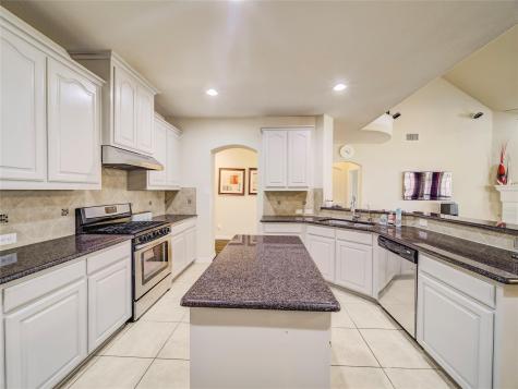 324 Enid Drive Lewisville TX 75056