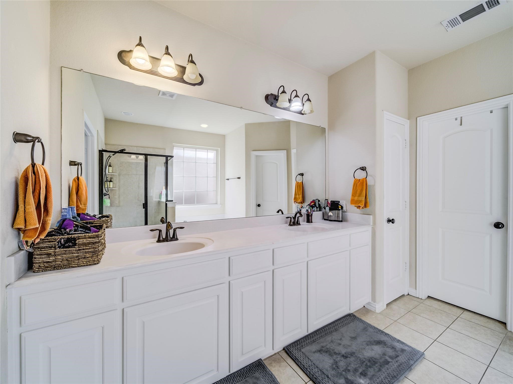 324 Enid Drive Lewisville TX 75056
