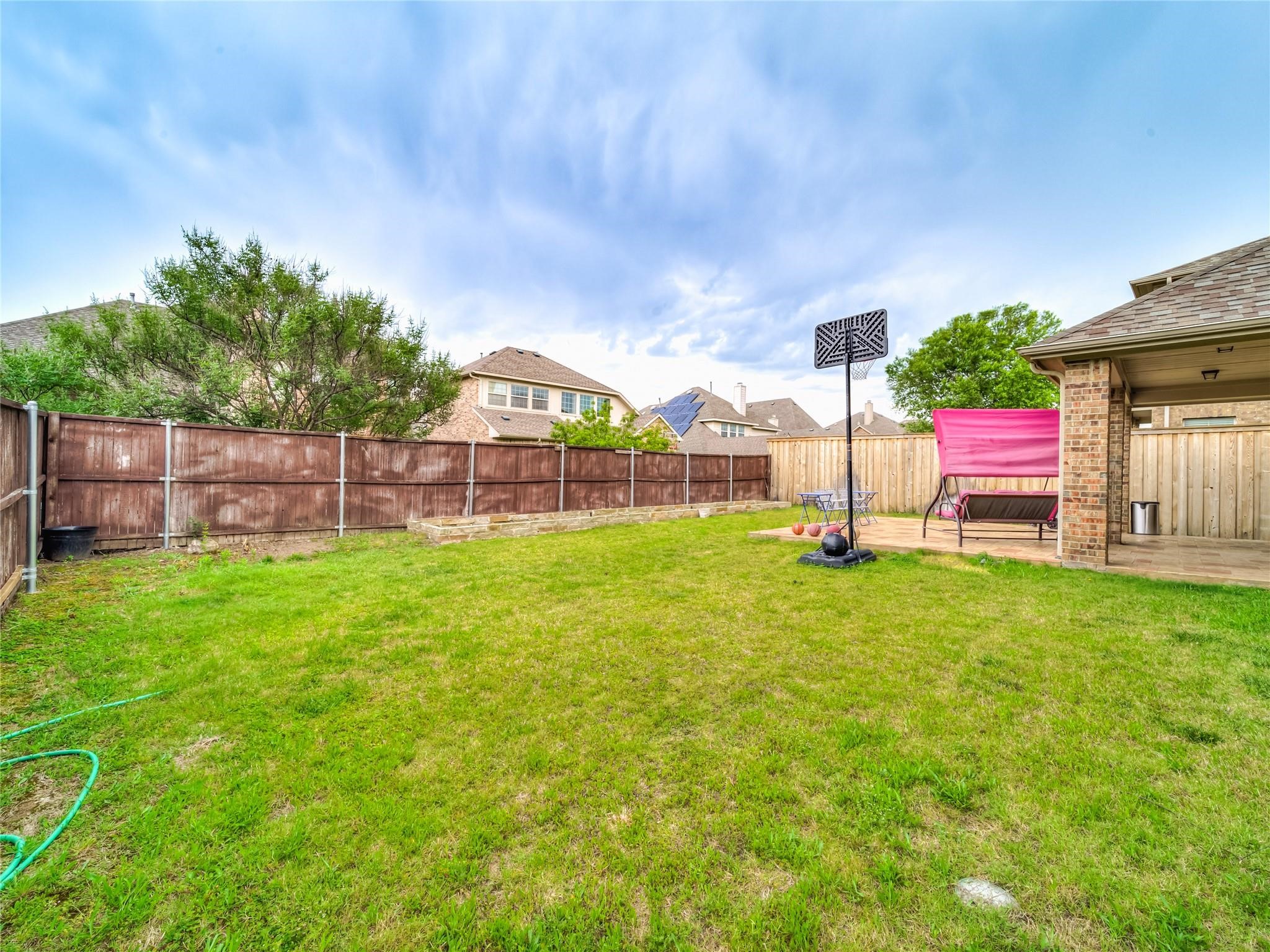 324 Enid Drive Lewisville TX 75056