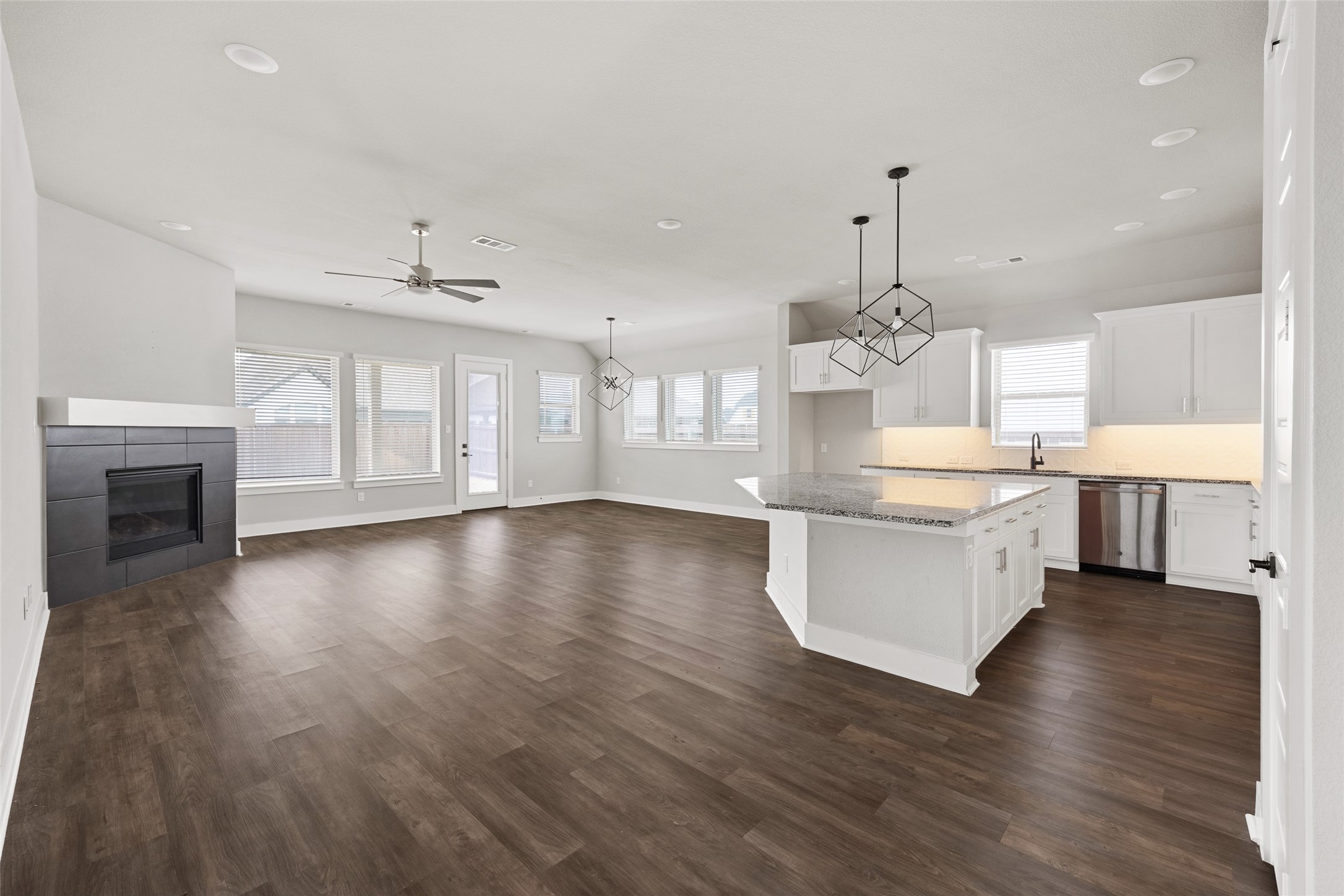 4121 Silver Spur Court Aubrey TX 76227