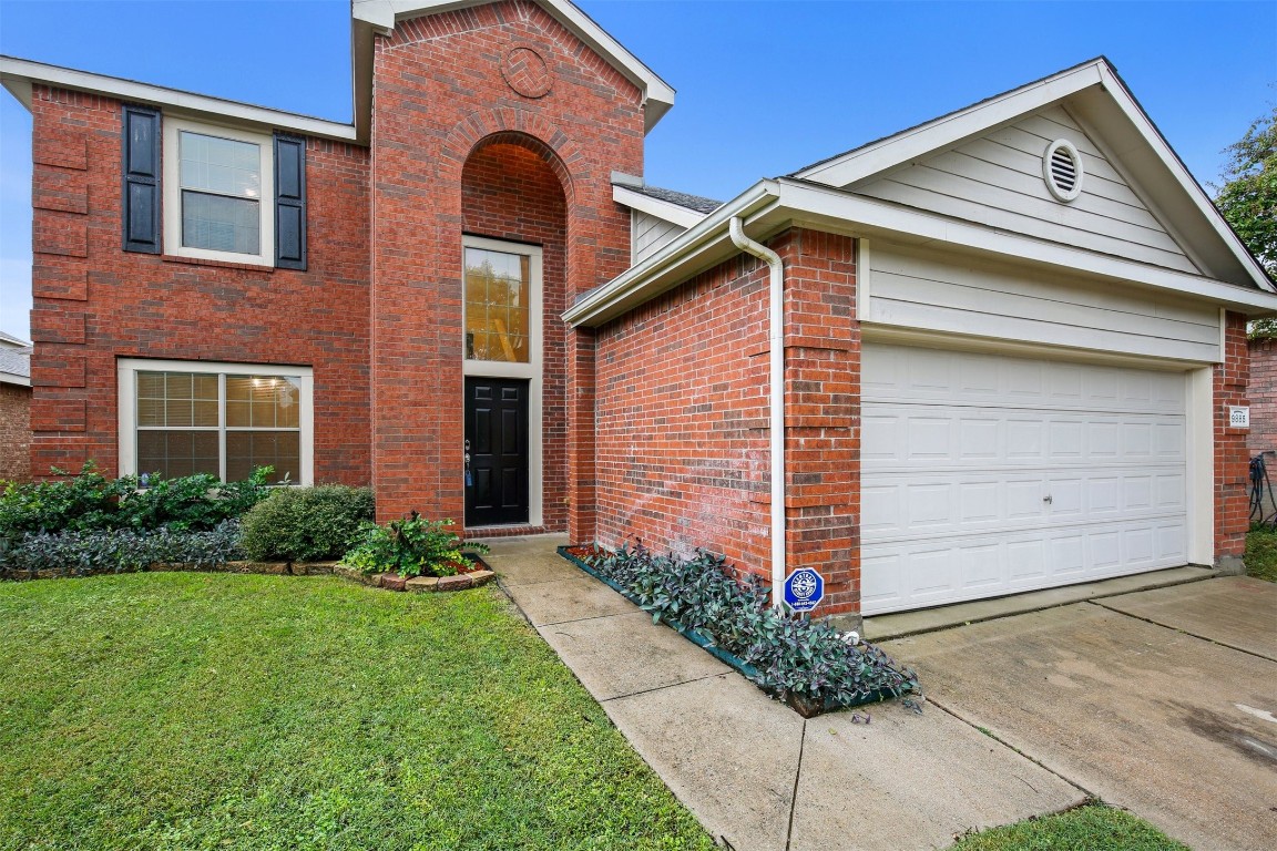 9885 Willowick Avenue Fort Worth TX 76108