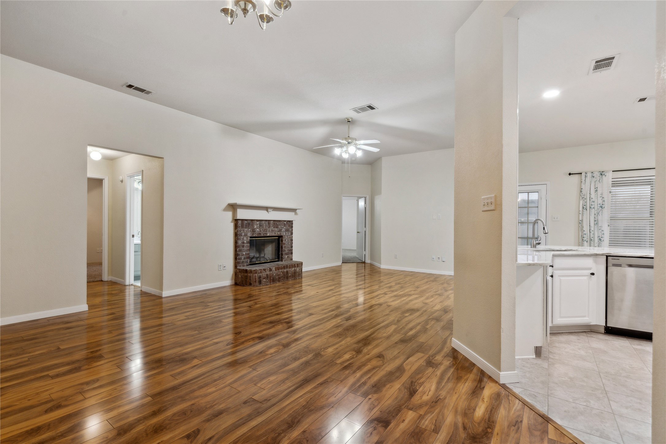 935 Aaron Drive Burleson TX 76028