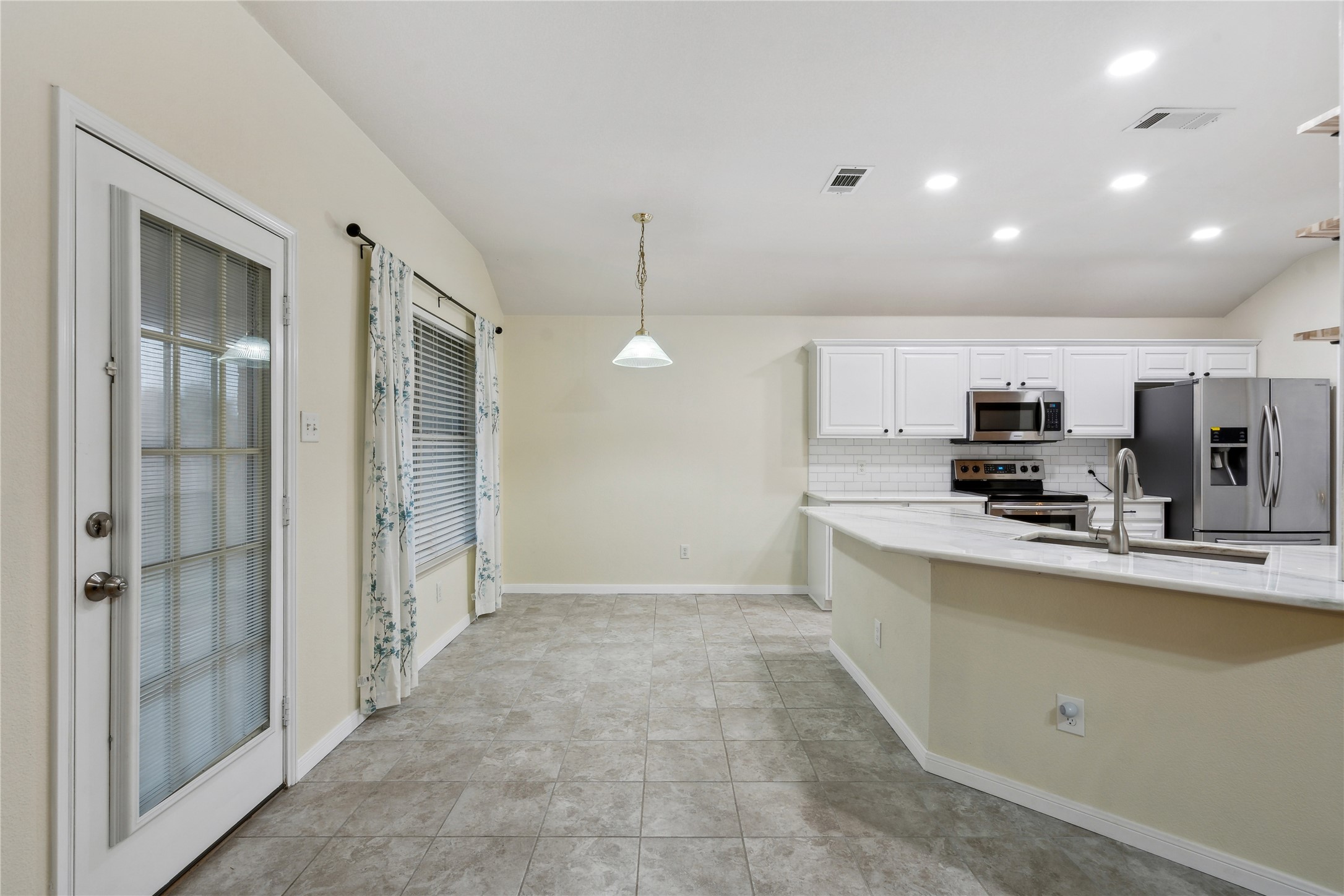 935 Aaron Drive Burleson TX 76028