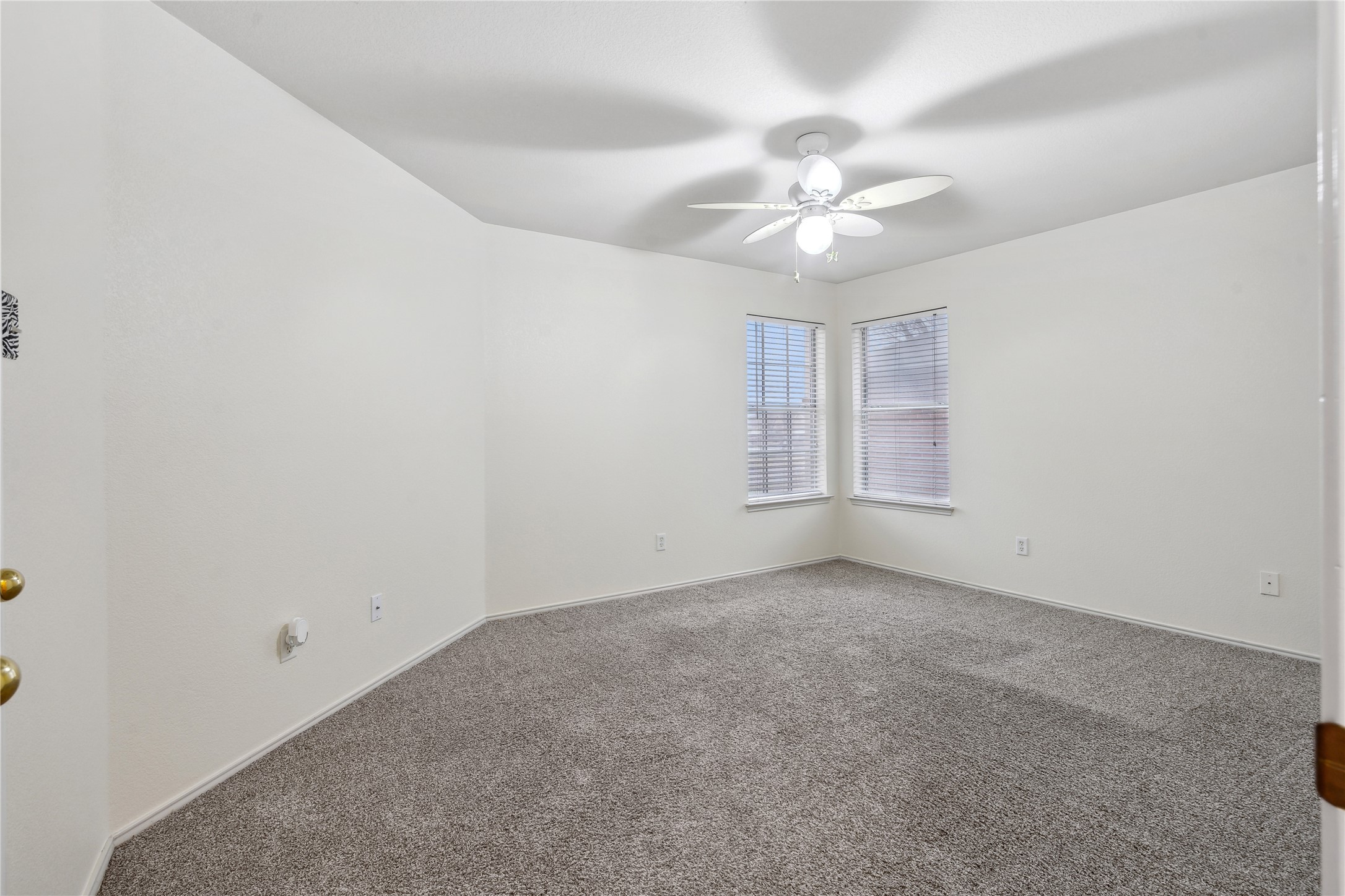 935 Aaron Drive Burleson TX 76028