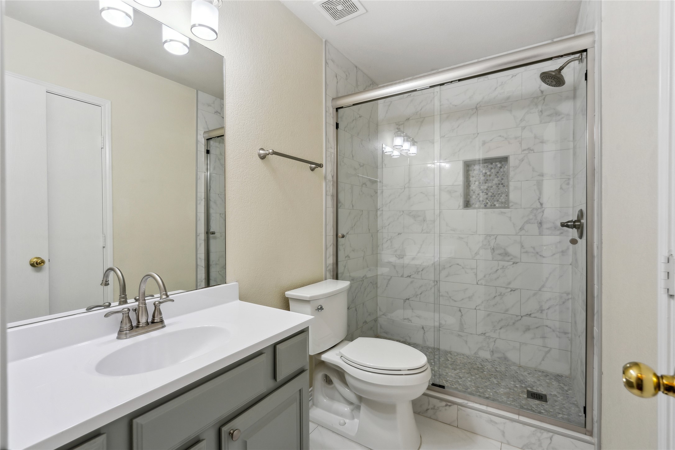 935 Aaron Drive Burleson TX 76028