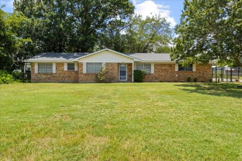 1549 N Highway 174 Rio Vista TX 76093