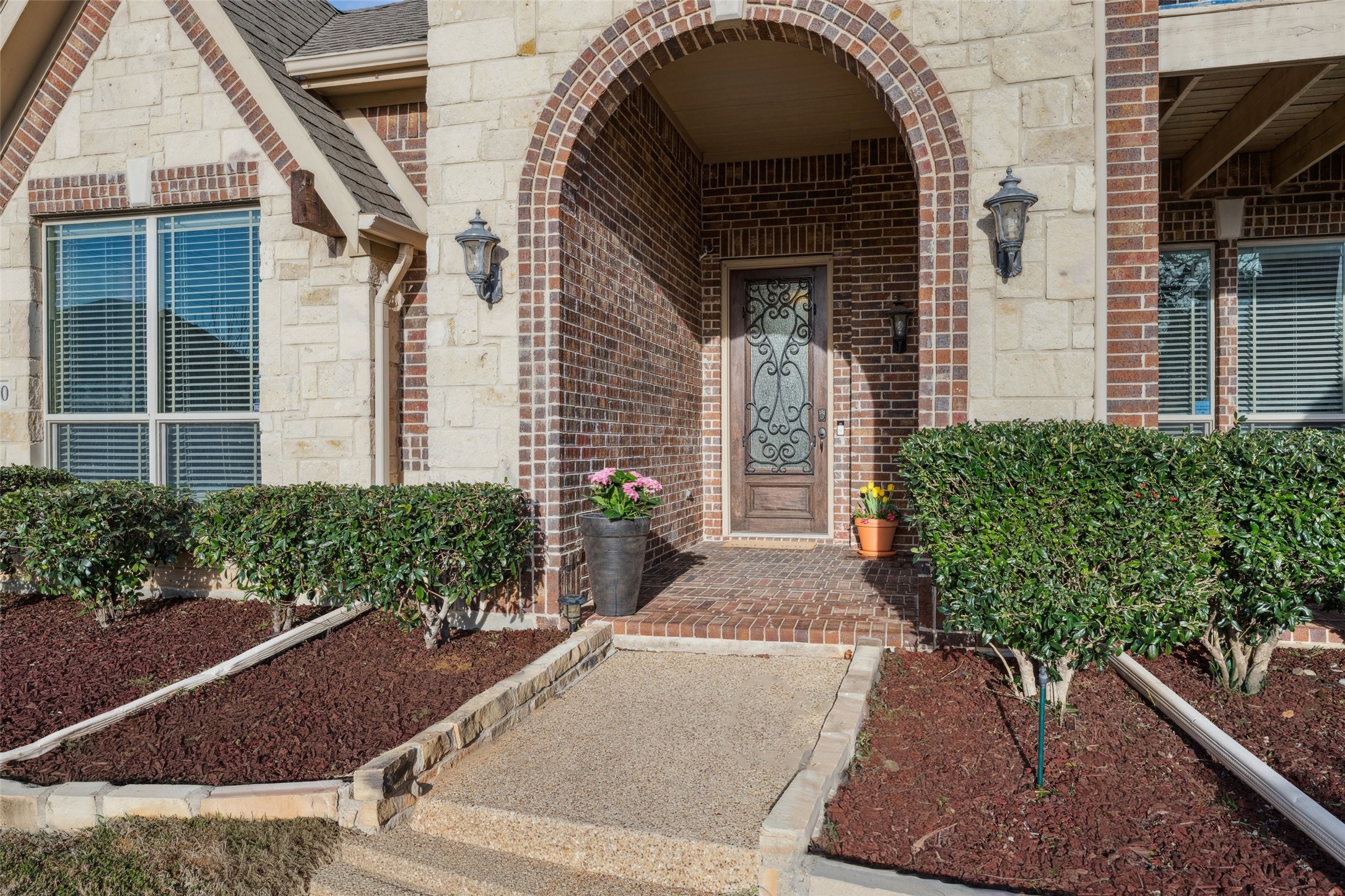 2300 Holder Drive Euless TX 76039