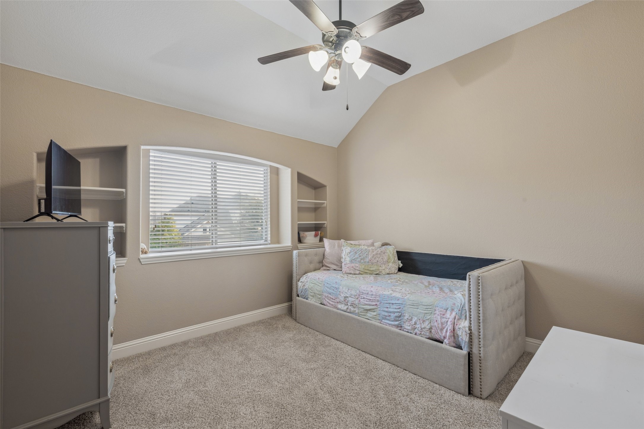 2300 Holder Drive Euless TX 76039