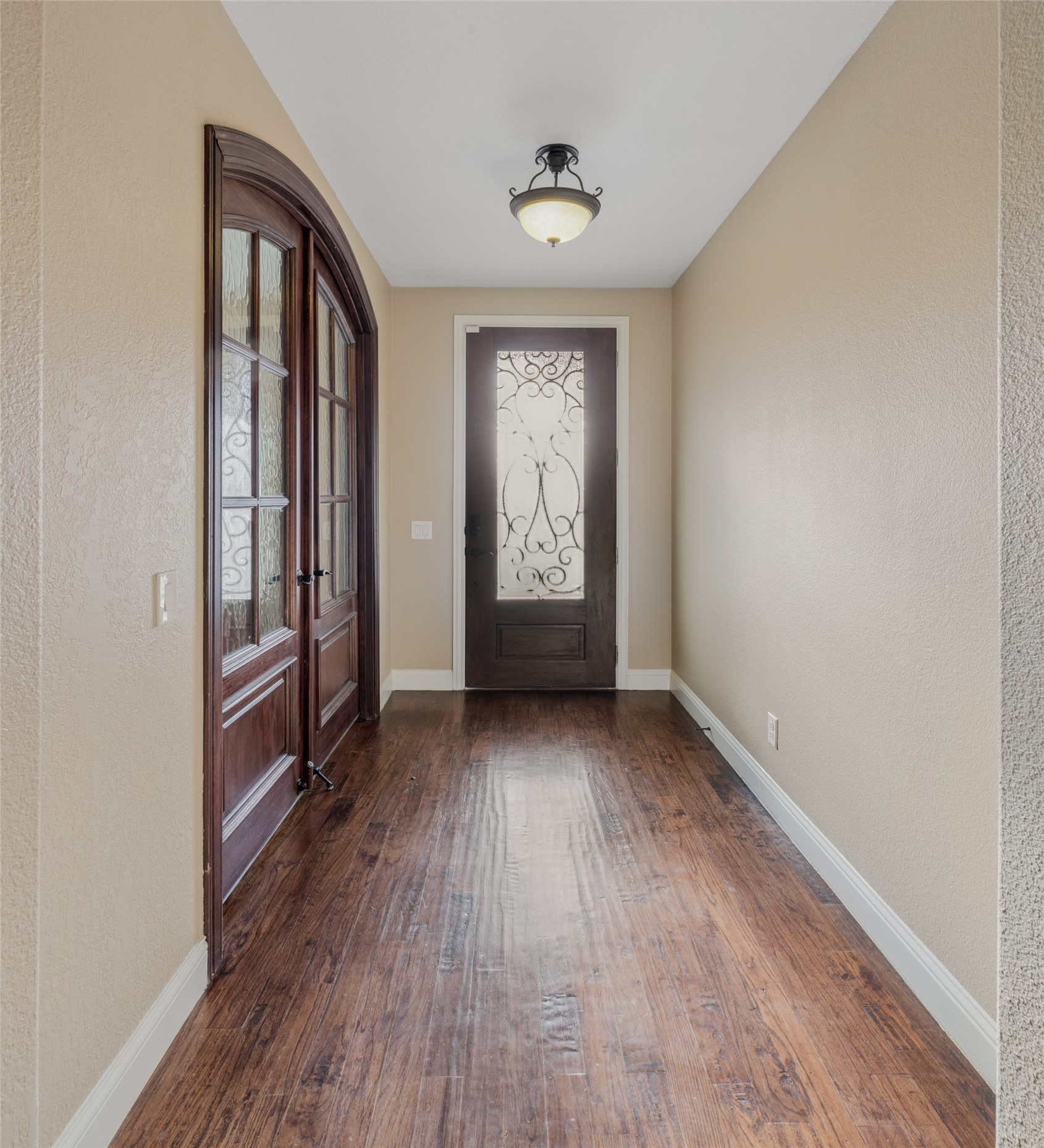2300 Holder Drive Euless TX 76039