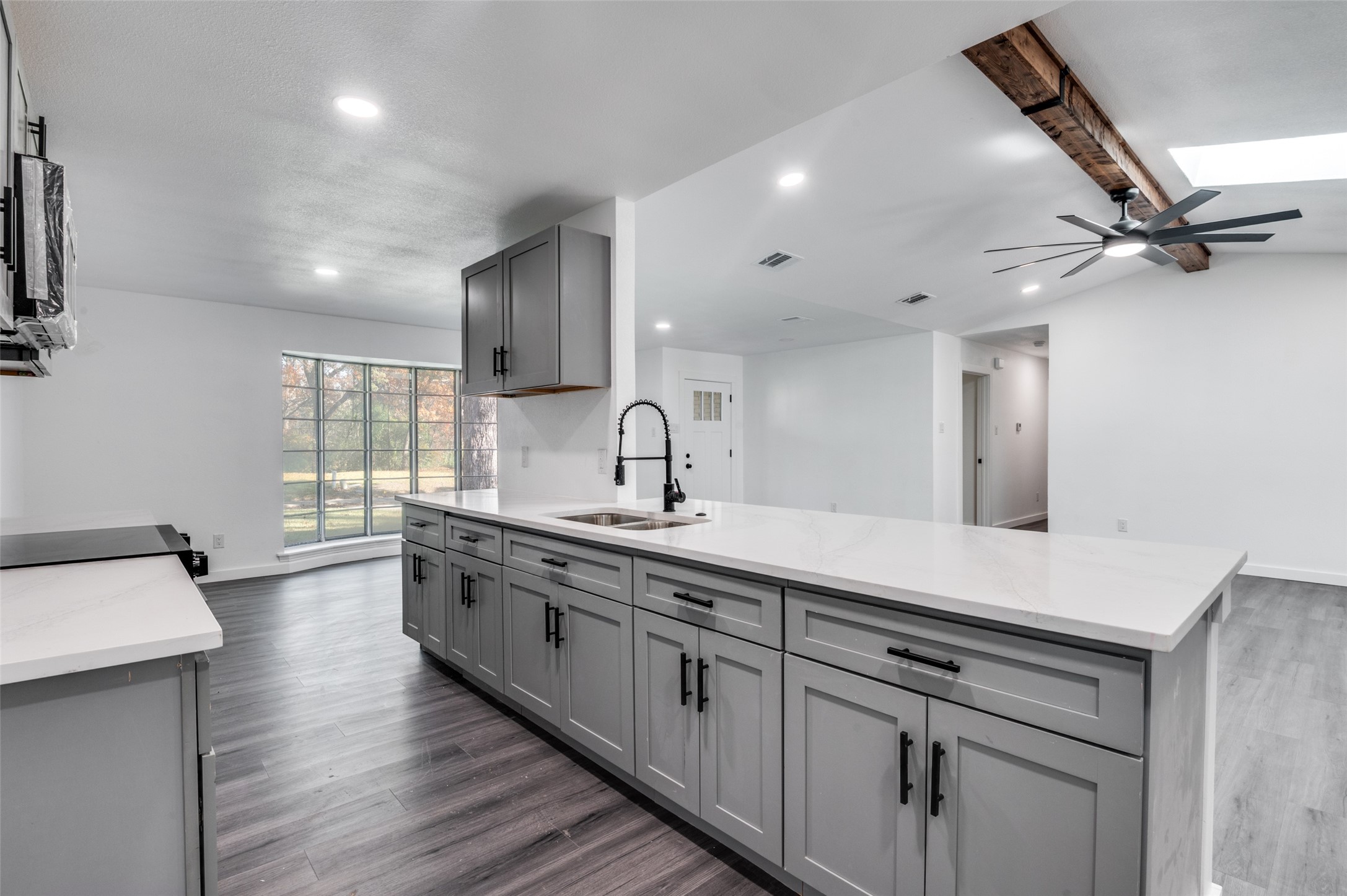 1241 Springbrook Drive Desoto TX 75115