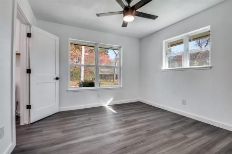 1241 Springbrook Drive Desoto TX 75115