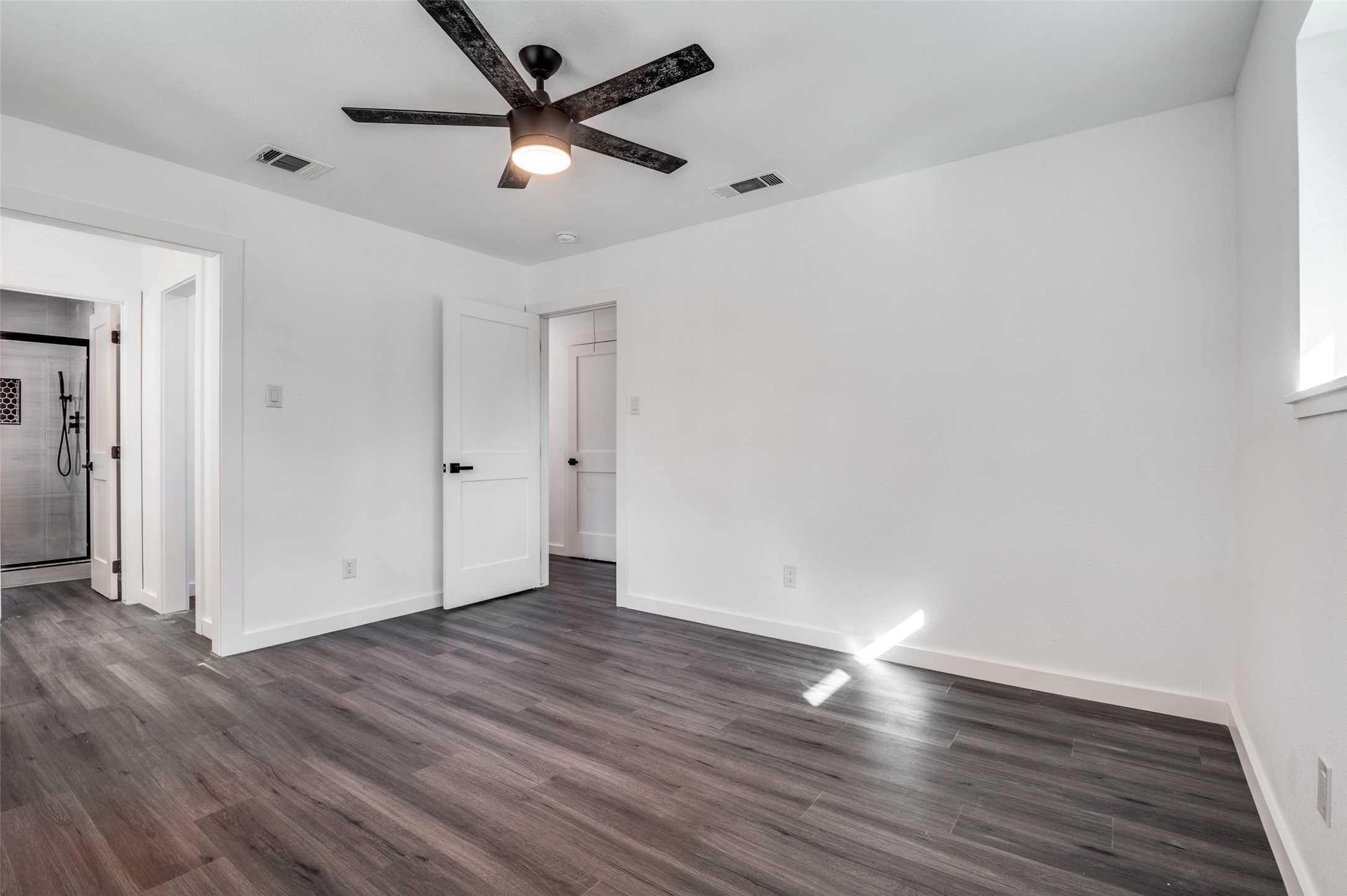 1241 Springbrook Drive Desoto TX 75115