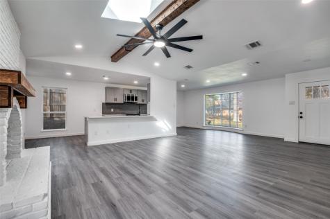 1241 Springbrook Drive Desoto TX 75115