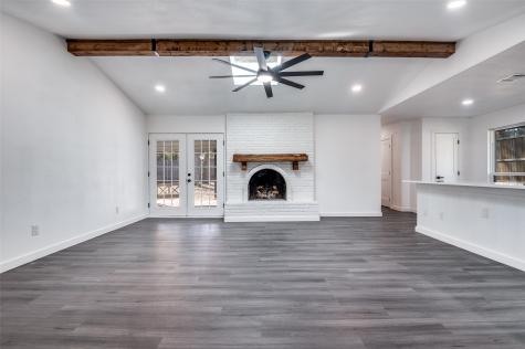 1241 Springbrook Drive Desoto TX 75115