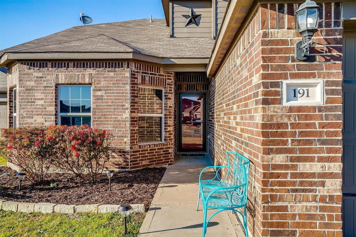 191 Presidents Way Venus TX 76084