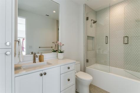 315 Regal Lane Irving TX 75039