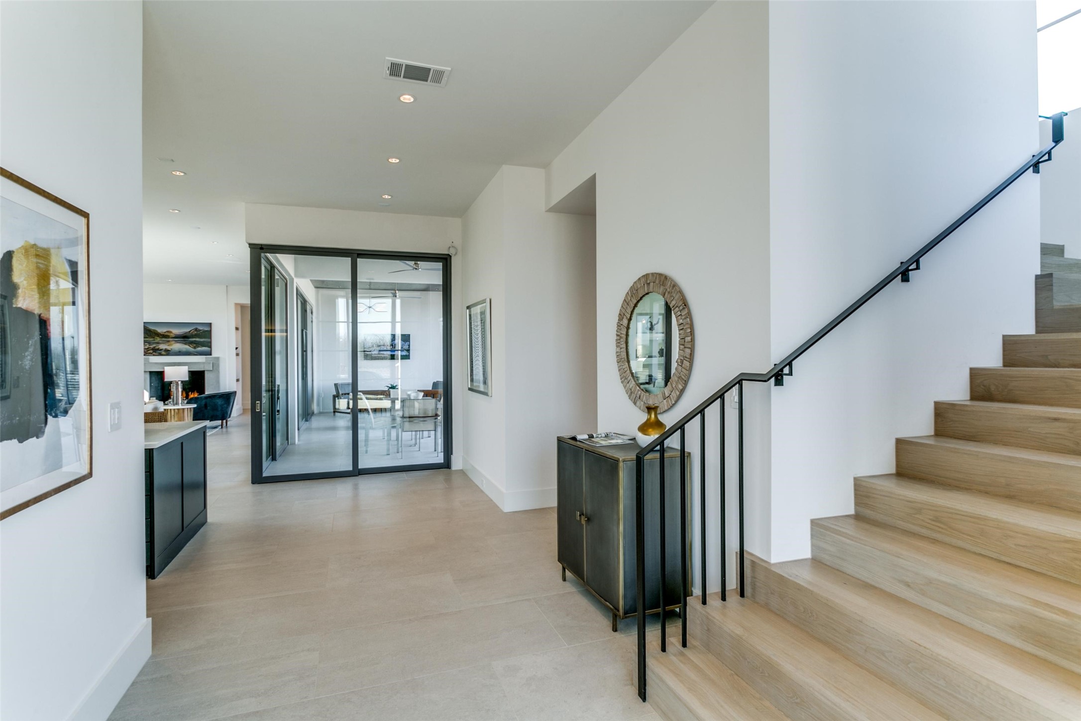 315 Regal Lane Irving TX 75039
