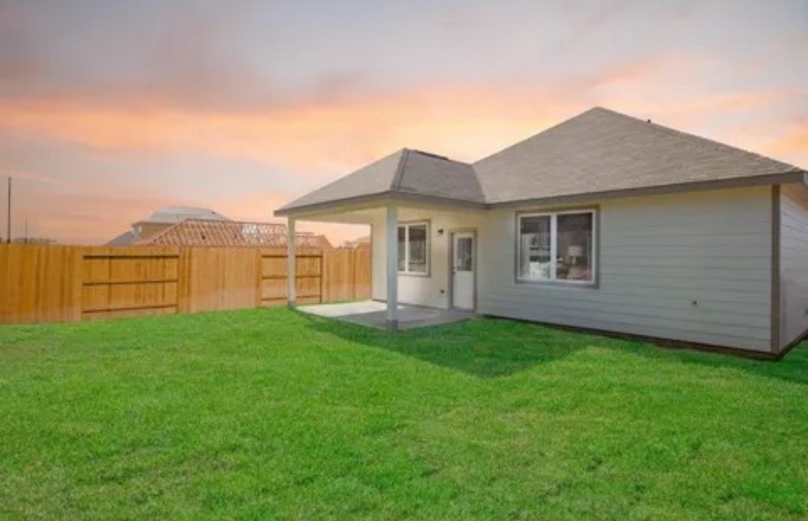 424 Livingston Drive Desoto TX 75115