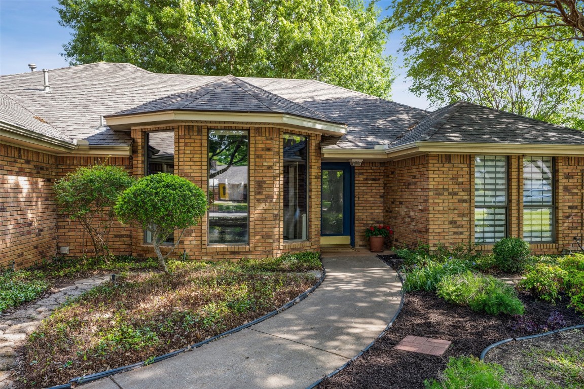 621 Lakewood Lane Grapevine TX 76051
