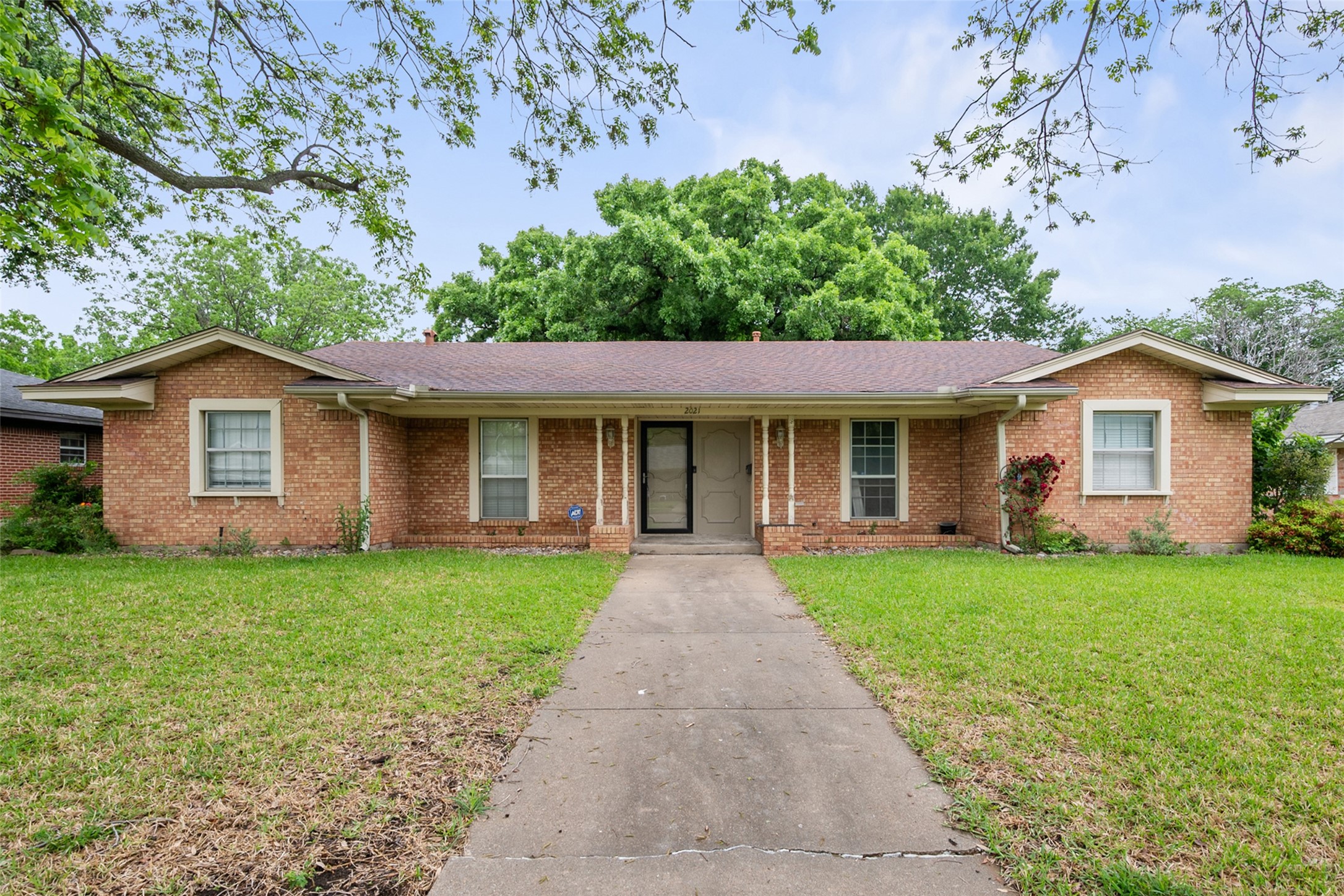 2021 Bristol Circle Grand Prairie TX 75051