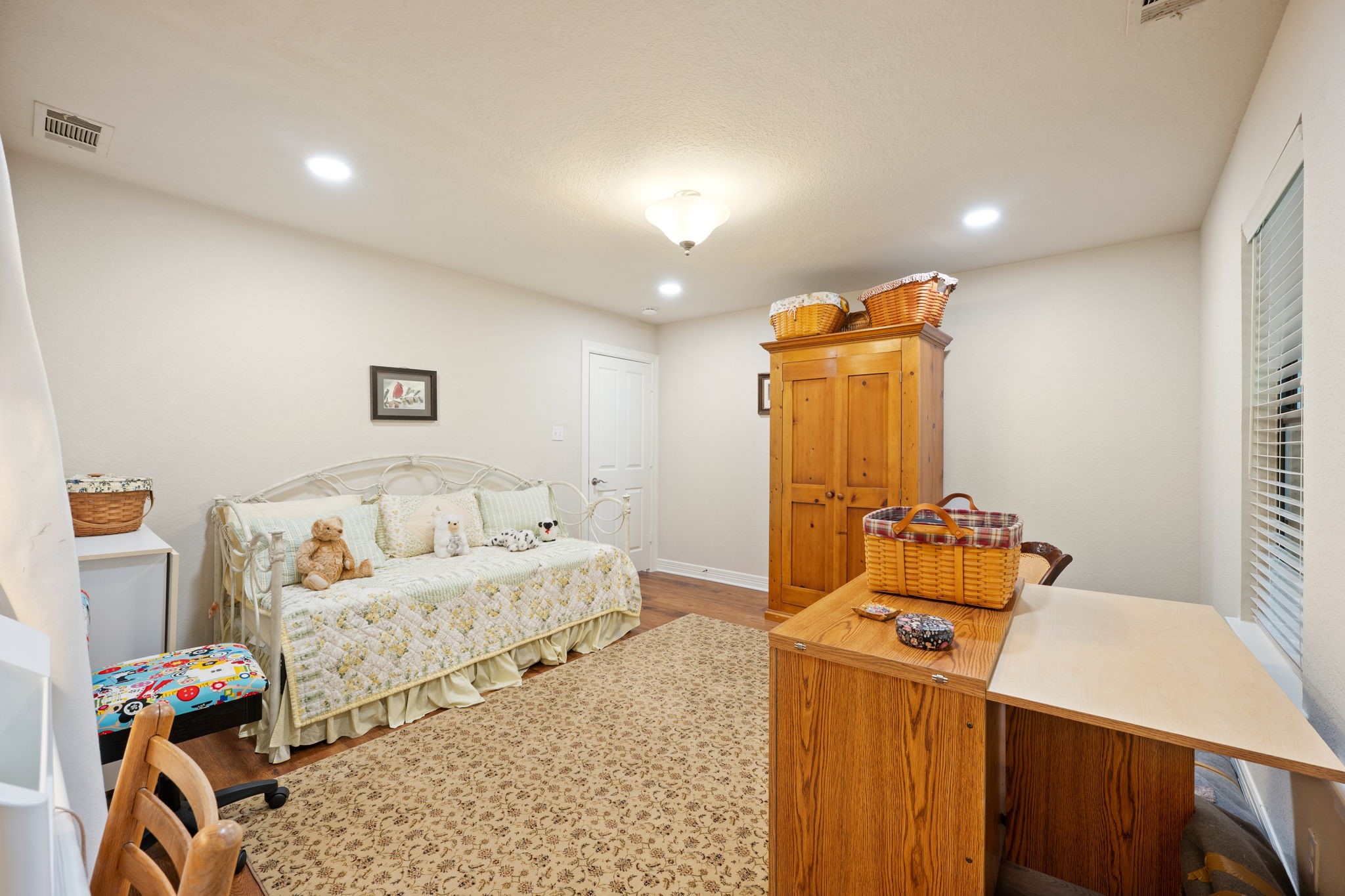 3833 Montecito Drive Denton TX 76205