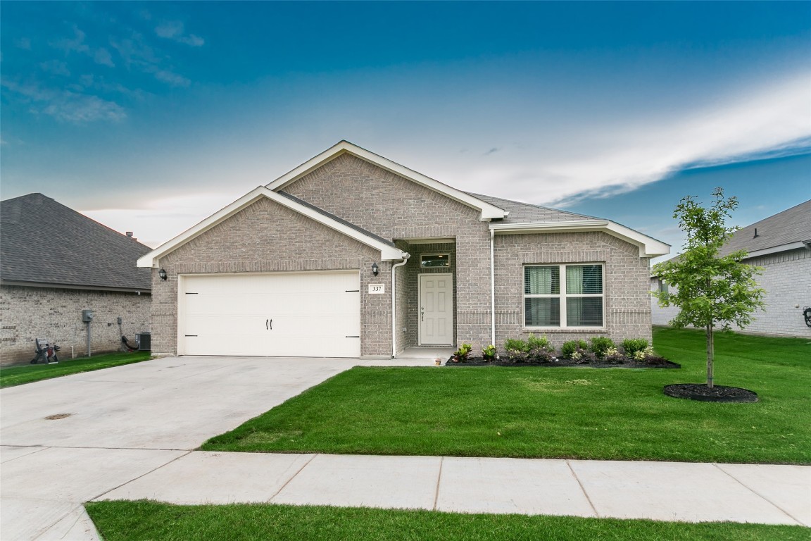 337 Paloma Street Weatherford TX 76087