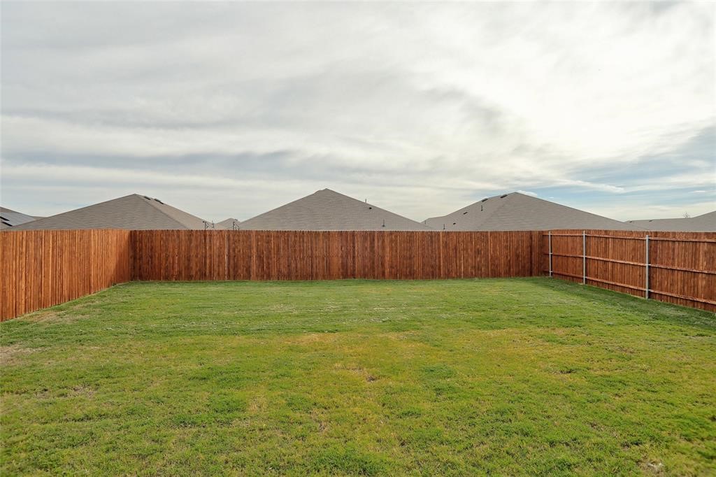 6517 Waterfall Lane Princeton TX 75407