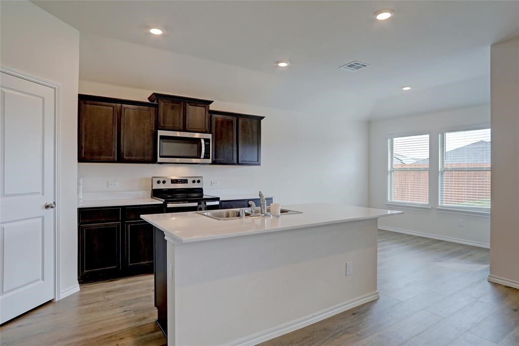 6517 Waterfall Lane Princeton TX 75407