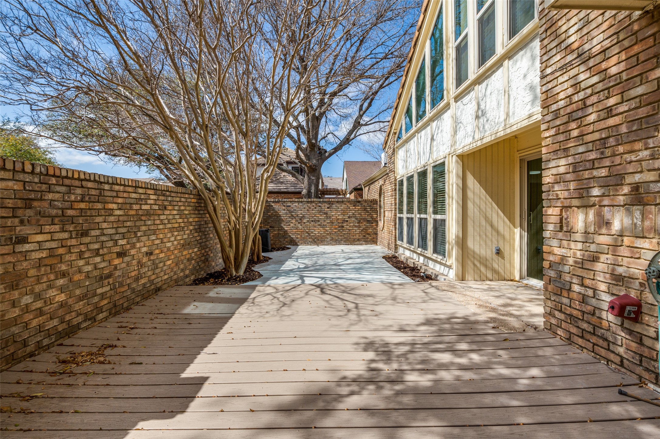 17079 Upper Bay Road Addison TX 75001
