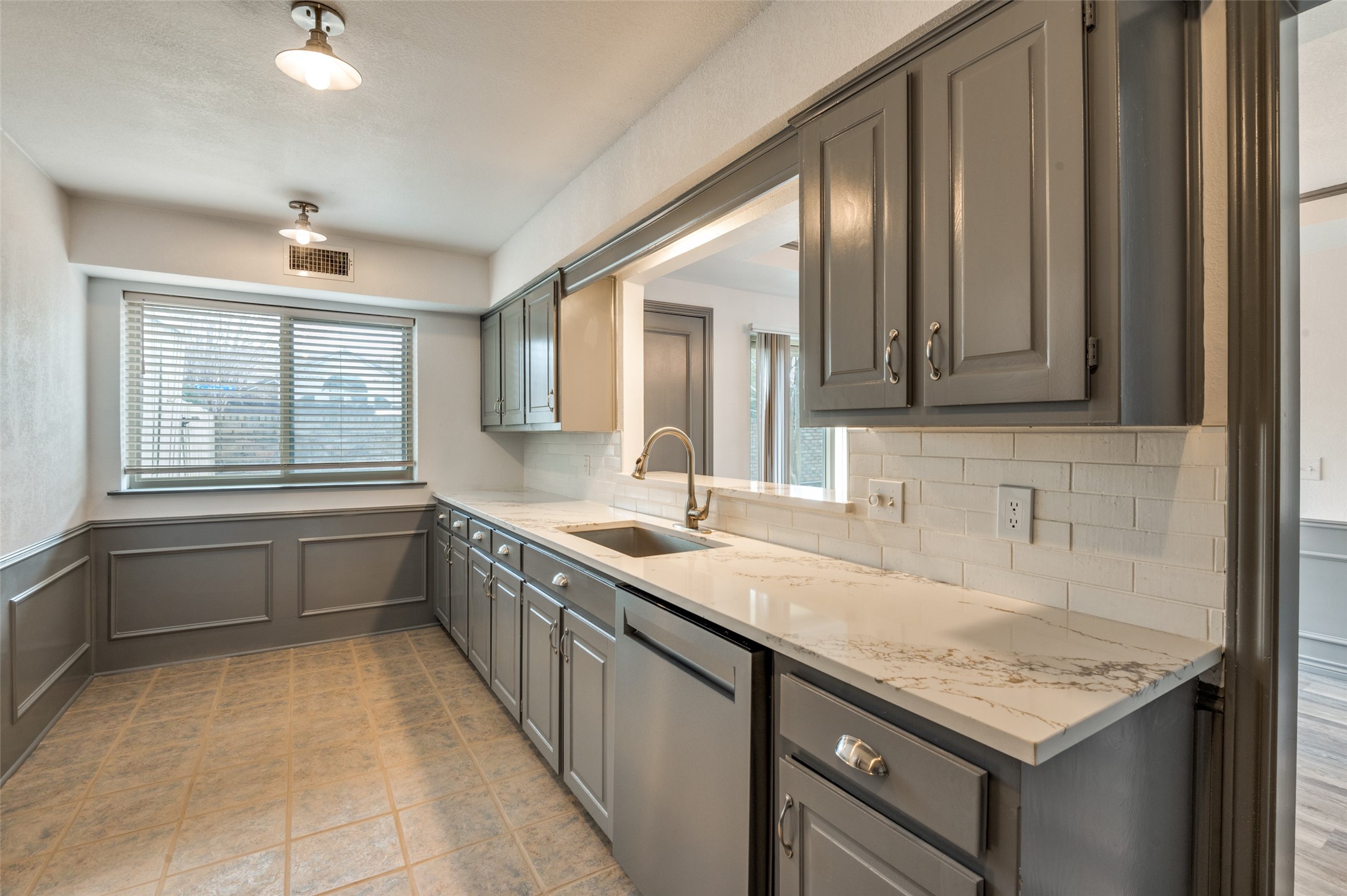 17079 Upper Bay Road Addison TX 75001