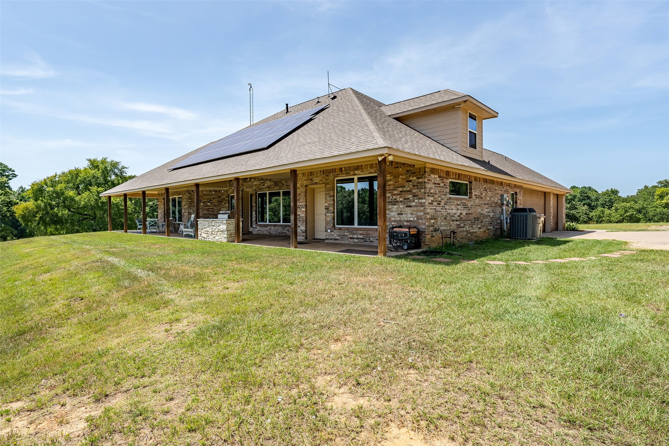 16045 County Road 1130 Flint TX 75762