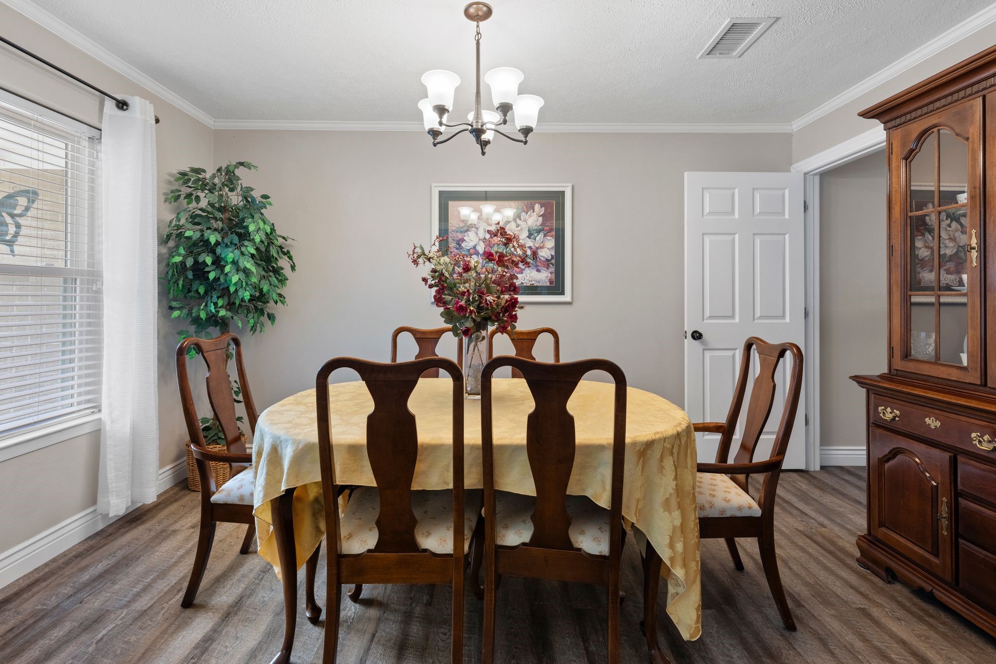 2812 Mccarley Drive Commerce TX 75428