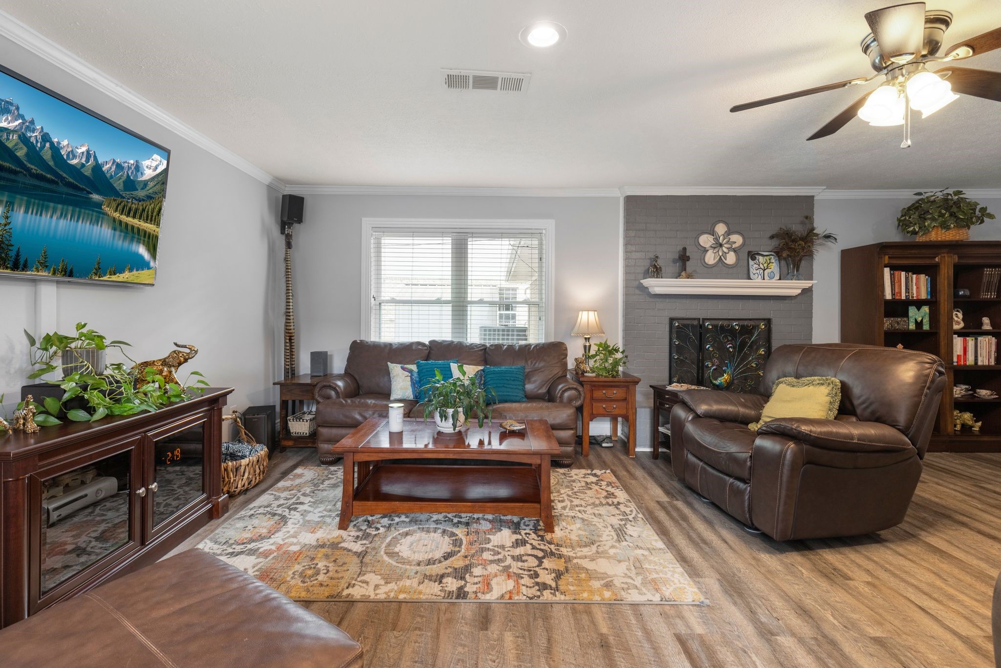 2812 Mccarley Drive Commerce TX 75428