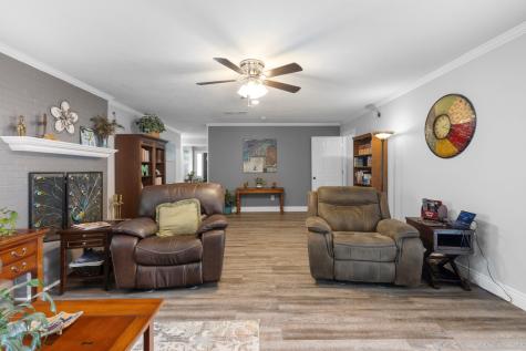 2812 Mccarley Drive Commerce TX 75428