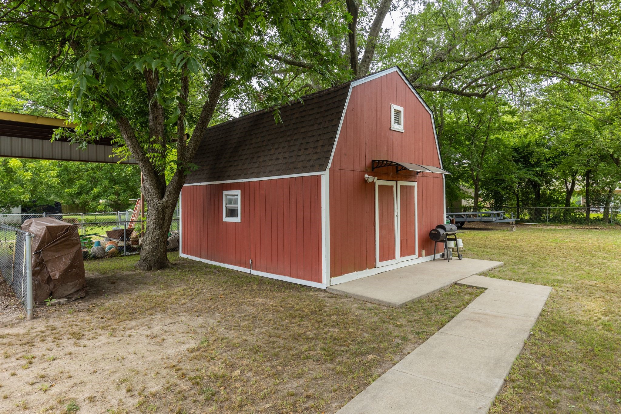 2812 Mccarley Drive Commerce TX 75428