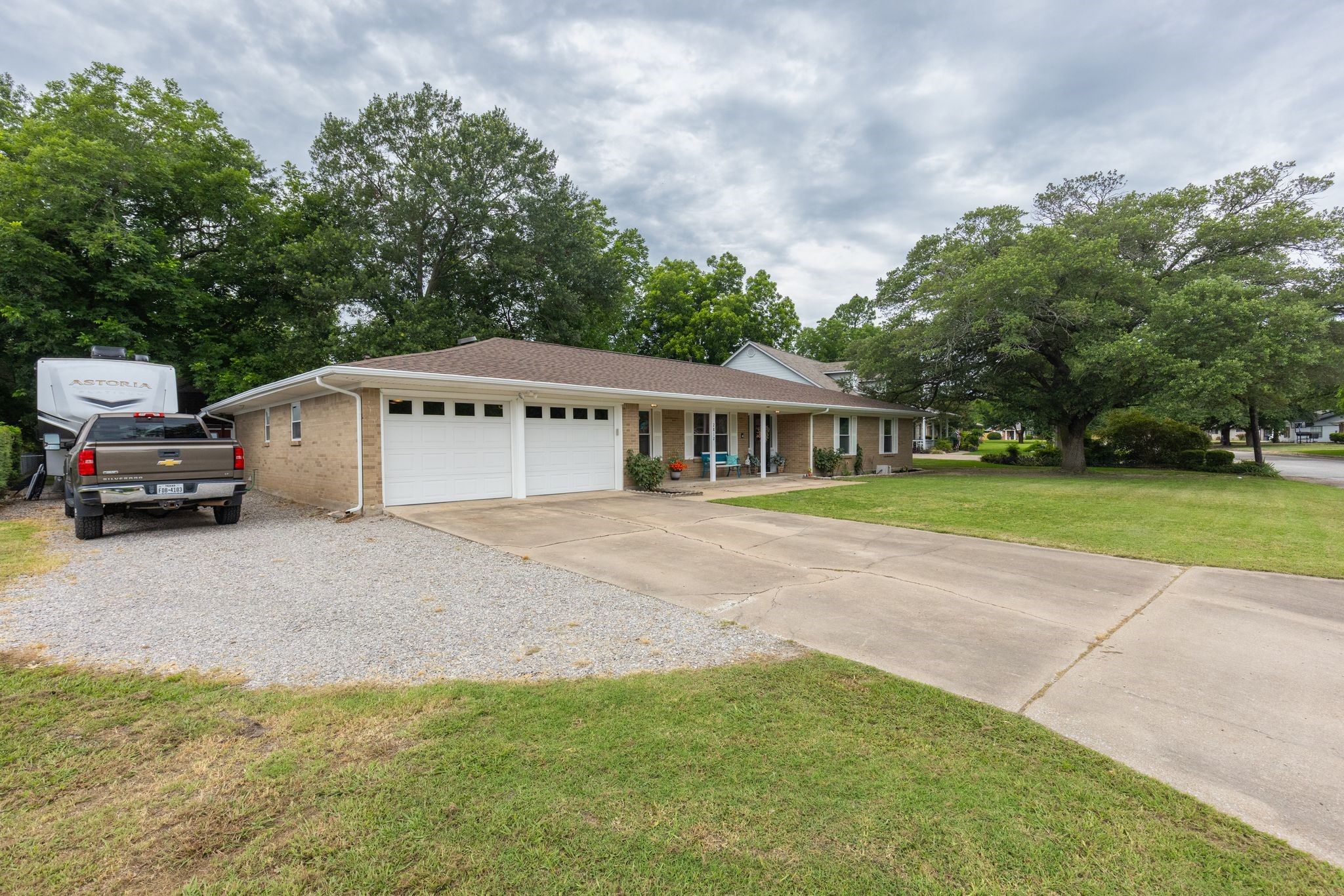 2812 Mccarley Drive Commerce TX 75428