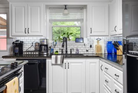 2812 Mccarley Drive Commerce TX 75428