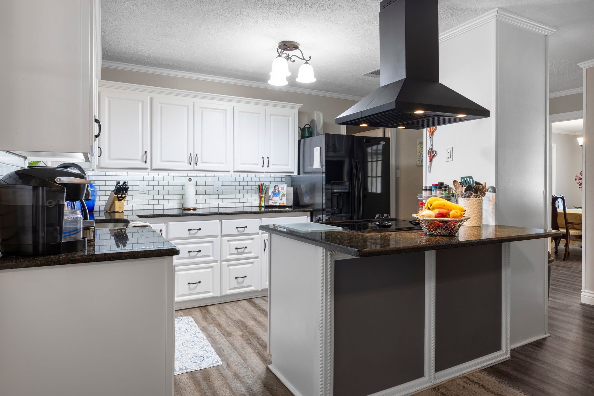 2812 Mccarley Drive Commerce TX 75428