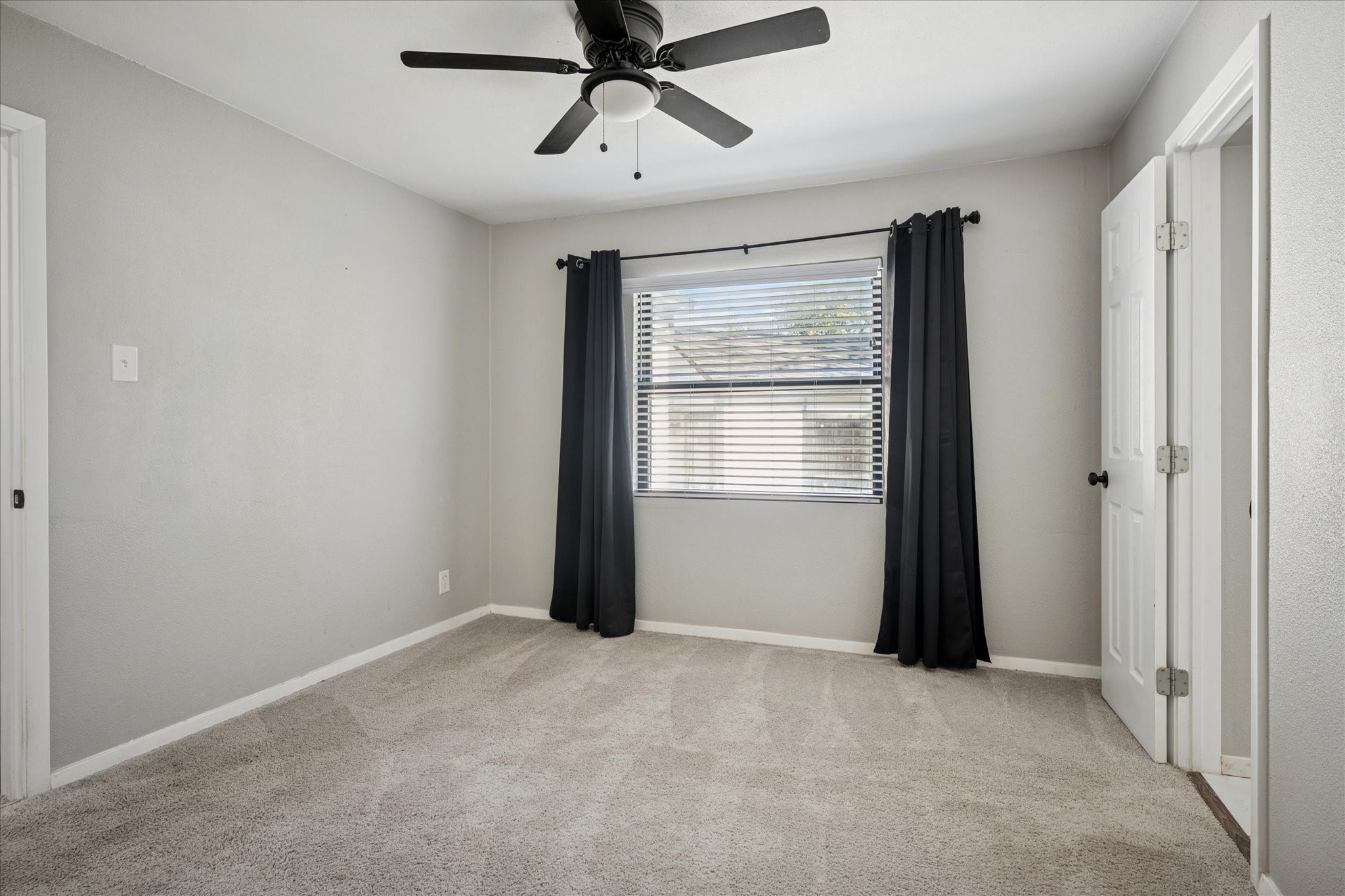 2717 El Tivoli Drive Dallas TX 75211